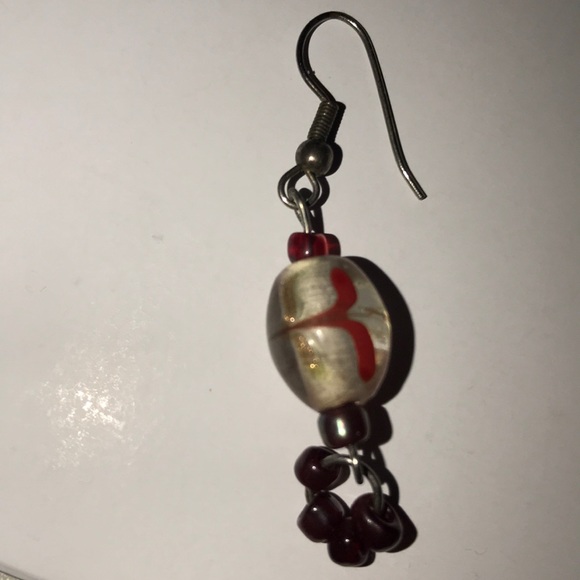 Beautiful Earrings - Picture 3 of 5